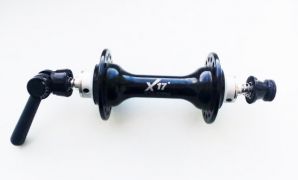 Втулка передня X17 Road